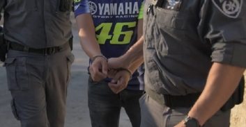 אב ובנו מוכרים למשטרה חשודים בתיק מצבור סמים בתל אביב