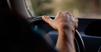 הסדר טיעון לנאשם שהסיע שב"חים מקלקיליה והתנגש בניידת במהלך מרדף