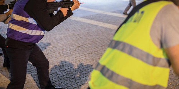 מאבטחים אבטחה 