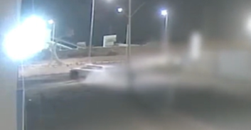 המשטרה מייחסת ניסיון-רצח לחשודים בשוד תחנות דלק שחברם נהרג בזמן הבריחה