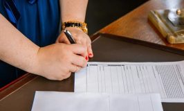 כבר במהלך השבעה: דאגה ליצוג משפטי ותבעה להכיר בה כ"ידועה בציבור"