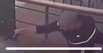 מוגרבי נגד מוגרבי גרסת איסטנבול: "אנא הומו?", פאף פאף פאף