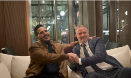 סיימון לבייב במסר ל"פוסטה" מהמלון בטיביליסי: "אין לי בעיה באף מדינה"