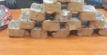 נתפס בטייבה עם כ-8 ק"ג חשיש ברכב שאינו שייך לו