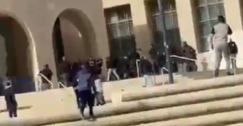 שני פצועים קשה מדקירות בכניסה לבית המשפט בבאר שבע