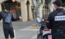 אישום: שלושה צעירים רכבו על קורקינט חשמלי עם נשק ברחובות לוד