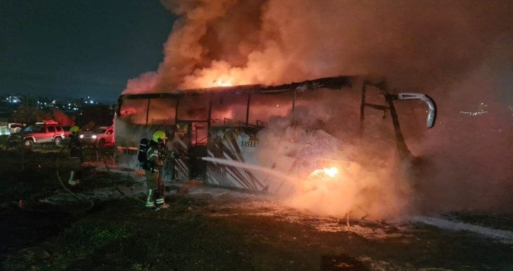 הצתה אוטובוס סעסעאני שפרעם חיצונית