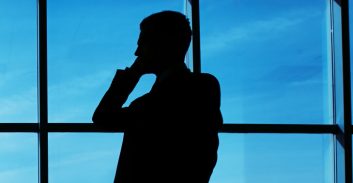 כתב אישום: פושט רגל גייס עשרות מיליונים מהציבור במסגרת קבוצת נדל"ן