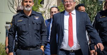 בן גביר הודיע על הסכם עם האוצר: תקציבי המשטרה ושב"ס ימשיכו לגדול