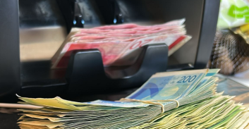 סכנין: הוקפאו נכסים בשמונה מיליון שקל לבעלי עסק למכירת אלכוהול וטבק