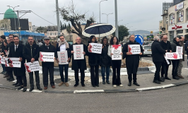 "לכו לעבוד בכבוד, תאכילו את המשפחה מכסף טהור ועבודה קשה"