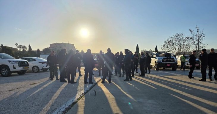 אונרא נערכים לפינוי צילום רמ"י