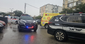 אישה בת 60 נמצאה ללא רוח חיים בדירה בקריית ים