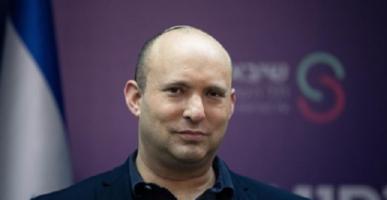 שנה וחצי מאסר לצעיר שפרסם בפייסבוק איומים על נפתלי בנט