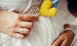 משרד המשפטים ממליץ להימנע מהליכי פונדקאות באוקראינה