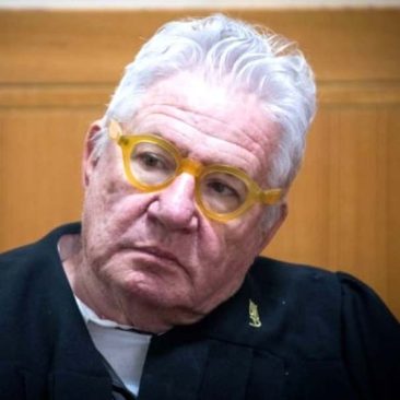 עו"ד אביגדור פלדמן