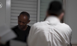 חשד: שוחד לפקידה ברשות האוכלוסין לצורך קבלת מענקי פינוי לתושבי הצפון