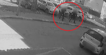 אישום: התחזה לשליח דואר ופצע בירי מוכר למשטרה בשכונת הארגזים בתל-אביב