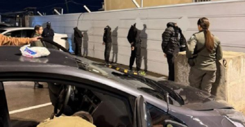 המשטרה: רובה עם כוונת טלסקופית נתפס אצל חברי חוליית חיסול בטייבה