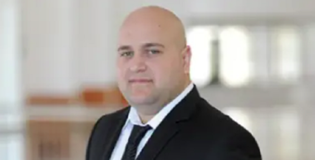 החקירה נגד עו"ד עידן דביר מתרחבת: 12 מתלוננות על עבירות מין