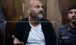 מאמן הכדורגל שדרס מפגינים למען החטופים הורשע בפזיזות ורשלנות