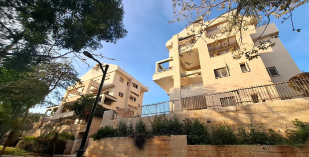 רעננה: העירייה דורשת מדיירים לבצע עבודות-איטום בעלות של מאות אלפי שקלים