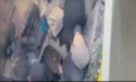 אישום: איימו על המוכר ושדדו ממינימרקט בחולון סיגריות בעשרות אלפי שקלים