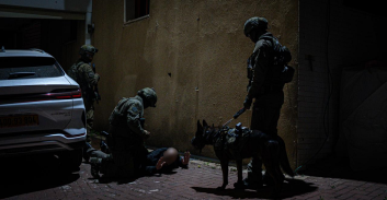 "הבורר של העולם התחתון" ו-11 נוספים מארגון חרירי נעצרו בפרשת סחיטה באיומים