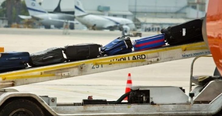 נתב"ג מזוודות הברחה יבוא פלאש 90