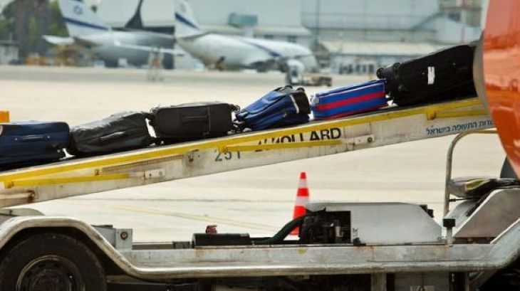 נתב"ג מזוודות הברחה יבוא פלאש 90