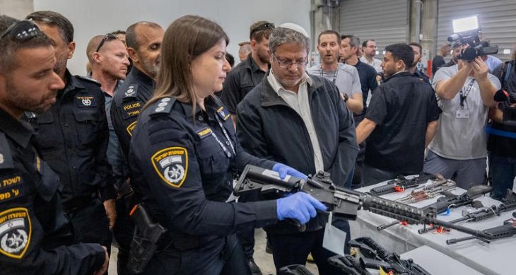 בן גביר נשקים (פלאש 90)