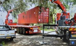 הרצליה: רשות מקרקעי ישראל והמשטרה הרסו ופינו שוק איכרים פיראטי