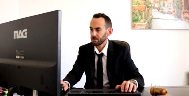 עו"ד חגי בנימין חצה את הקווים, מפרקליטות ת"א למשרד פרטי חדש