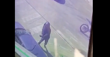 עוד רצח כפול בקלנסווה: שניים נורו למוות בדרכם לבית משפט