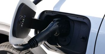 הנסיעות הקטנות של היום: איך רכב חשמלי משתלב בחיי משפחה?