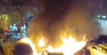 חשד: שמונה כלי רכב עלו באש כתוצאה משתי הצתות בנתניה