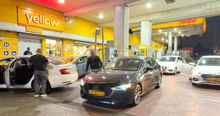 ג'רושי מוסלי מעצר חשודים רימון הלם חיצונית