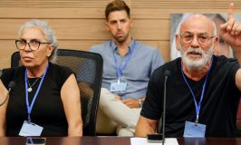 יעקב מלכה לנציגי המשטרה בדיון בכנסת: "ידיכם מגואלות בדם הבת שלי"