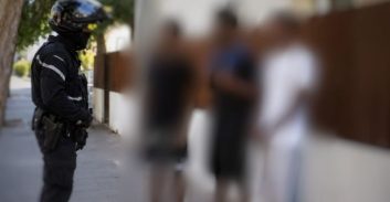 שלושה קטינים מכנופיית SSQ חשודים בשוד ומעצרם הוארך ביממה בלבד