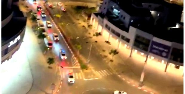 "נחשול" ברמלה: המשטרה מפגינה נוכחות ניידות בליווי מסוק ליד ג'ואריש