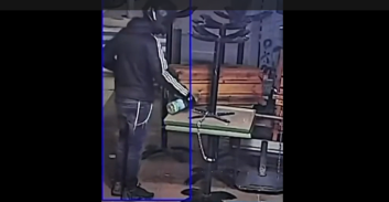 צעירים מבית"ר עילית וקטין חשודים בהצתת בית קפה בר"ג שפותח בשבת