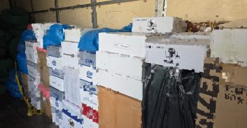 משטרת עירון תפסה משאית עמוסה בסיגריות וטבק בשווי 1.2 מיליון שקל