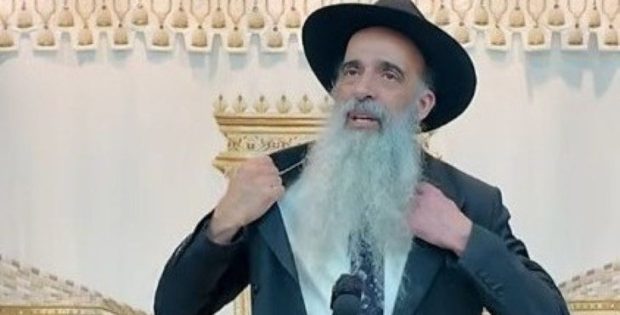 אישום נגד רב מירושלים שהסית לגזענות: רופאים ערבים "רוצים להרוג חיילים"