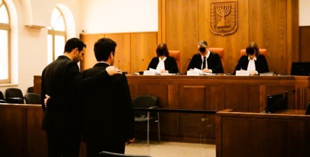 העליון ביטל צווי אימוץ: האבות נדרשים לאתר את הפונדקאיות מצפון קפריסין