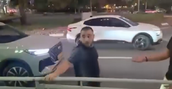 בימ"ש שחרר את הצעיר החשוד בתקיפת פעילי "הדמוקרטים" בשוהם