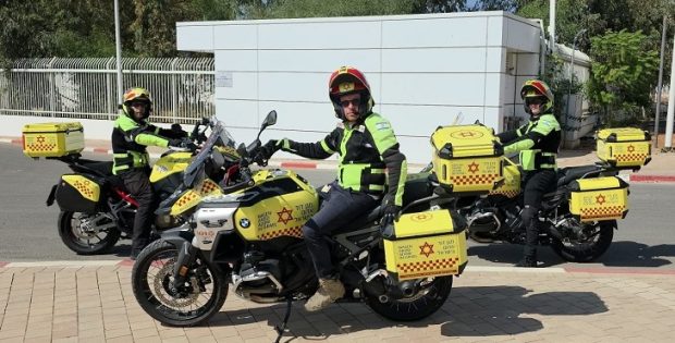 שבעה אופנועי ב.מ.וו חדשים מצטרפים לצי של מד"א