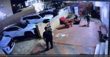הסרטון שיכנע את הפרקליטות: לשוטרים לא היה קשר עין עם הנאשם