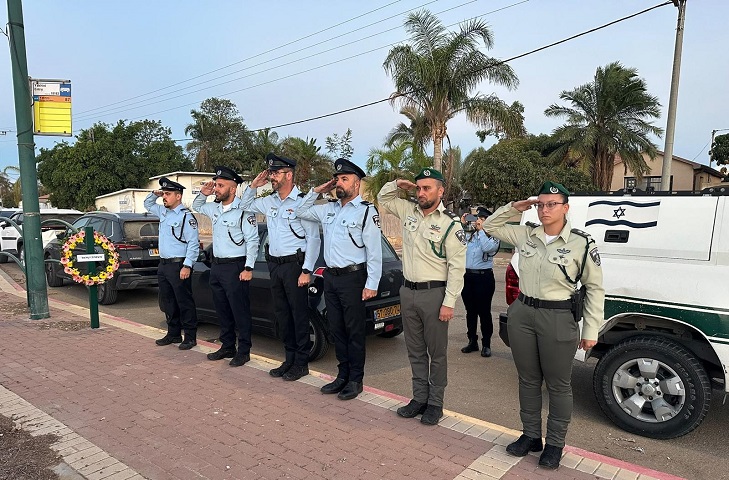 לזכר גיבורי ה-7 באוקטובר: המשטרה בדקה דומיה בכל זירות הלחימה
