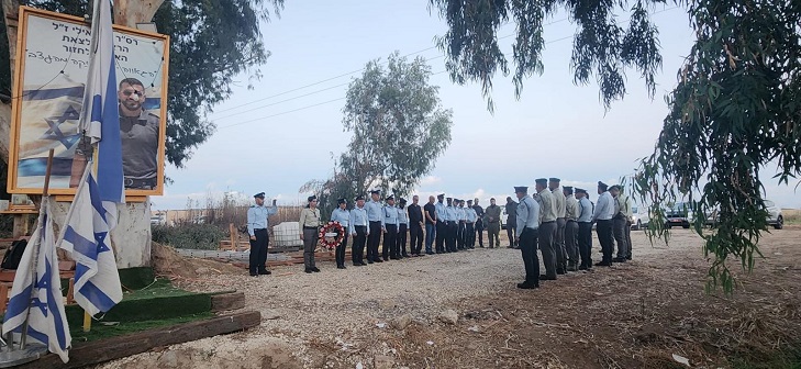 לזכר גיבורי ה-7 באוקטובר: המשטרה בדקה דומיה בכל זירות הלחימה