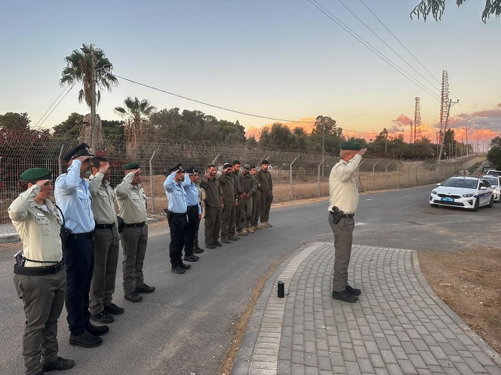 לזכר גיבורי ה-7 באוקטובר: המשטרה בדקה דומיה בכל זירות הלחימה